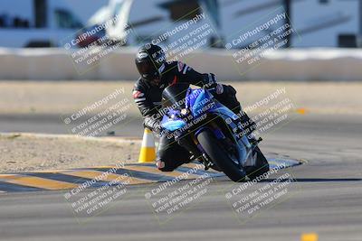 media/Dec-10-2023-SoCal Trackdays (Sun) [[0ce70f5433]]/Turn 2 (10am)/